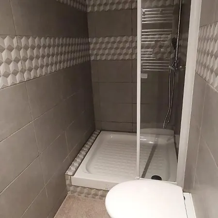 * Studio * L'escale Du Monde Vénissieux